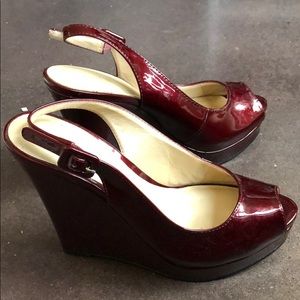 Nine West Burgundy leggy wedges